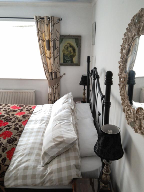 Brooklands Guest House CBG Quarto foto